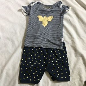 Burts Bees shorts and t shirt set/pajamas